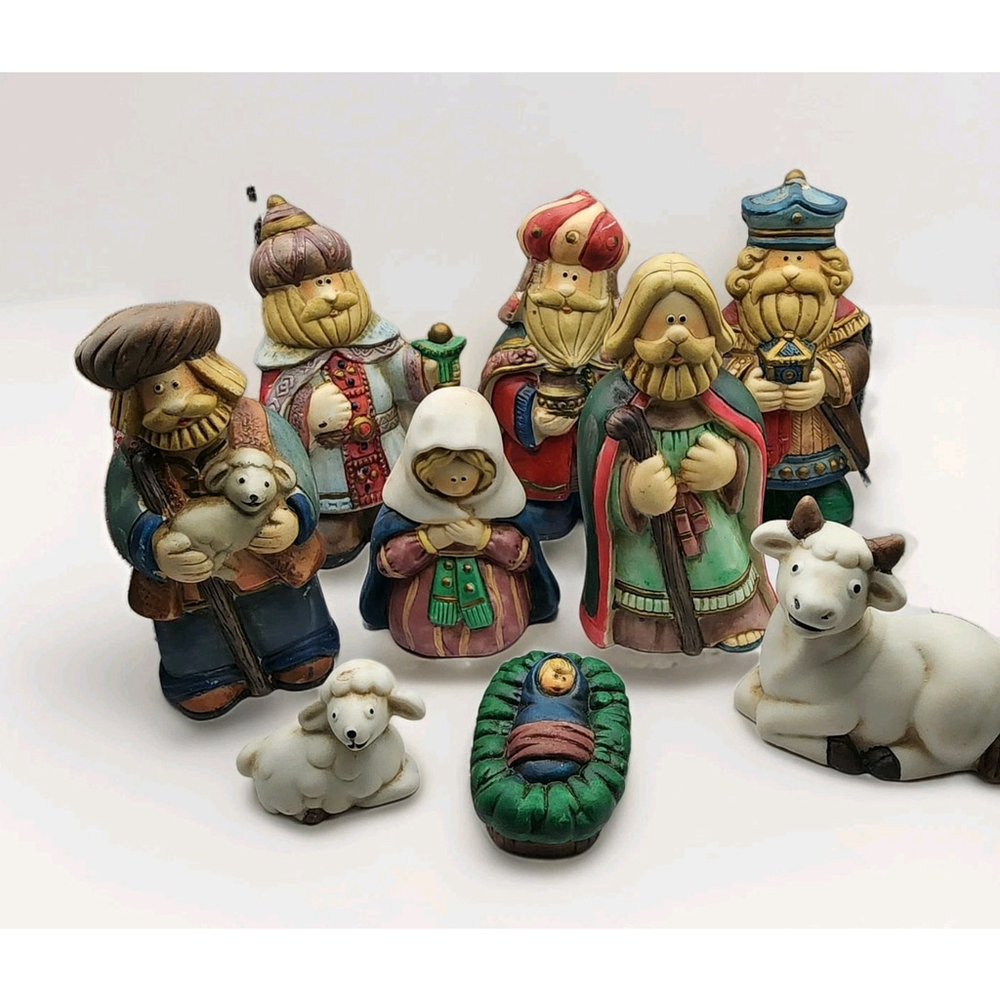 Nativity Set Porcelain Hand Painted 9 piece Joseph Mary Jesus Gold Trim Bisque